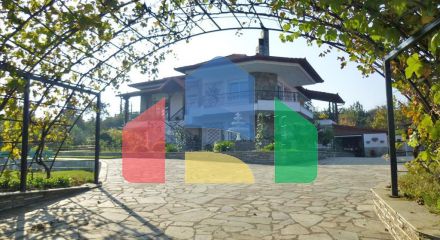 For Sale - Villa 300 m² on the Olympic Coast