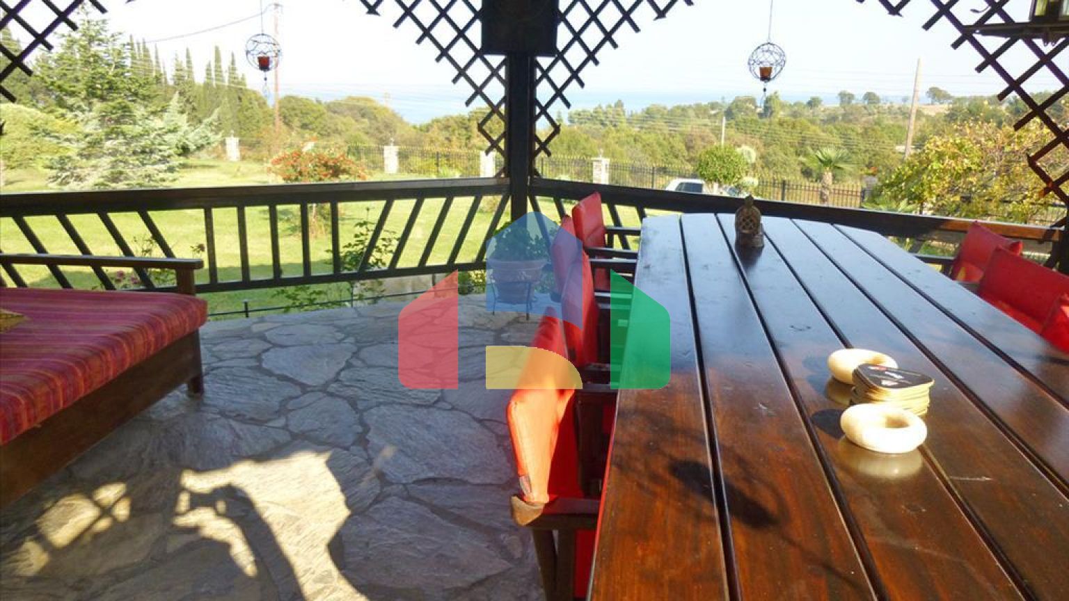 Продажа - Вилла 300 m² на Олимпийской Ривьере