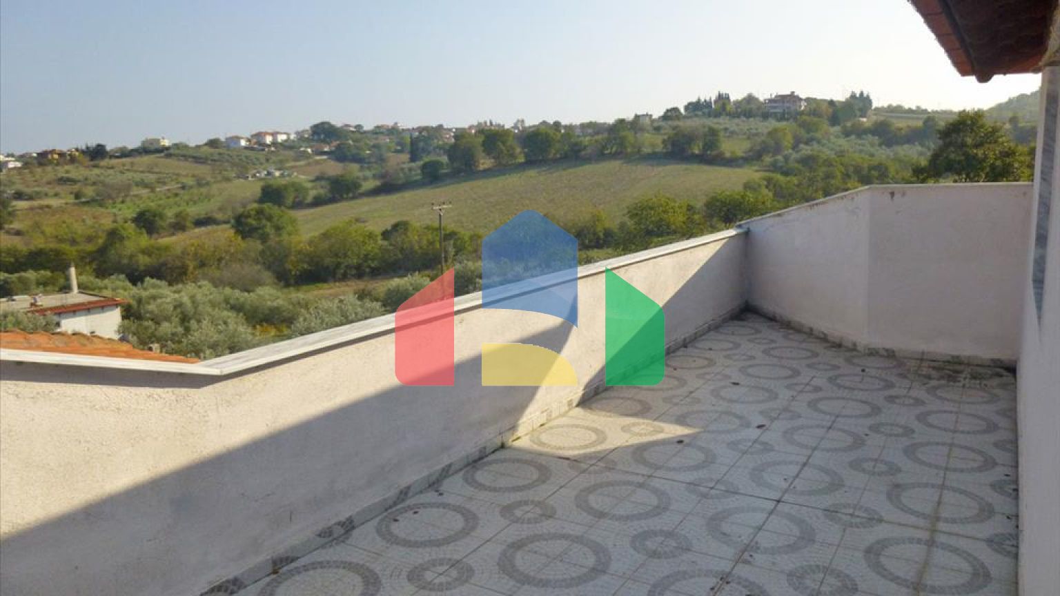 Продажа - Вилла 300 m² на Олимпийской Ривьере