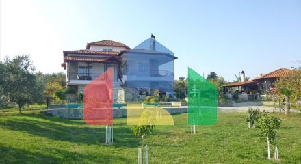 Продажа - Вилла 300 m² на Олимпийской Ривьере