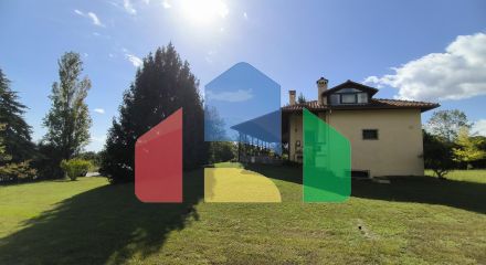 Продаж - Котедж 225 m² на Олімпійській Рив'єрі