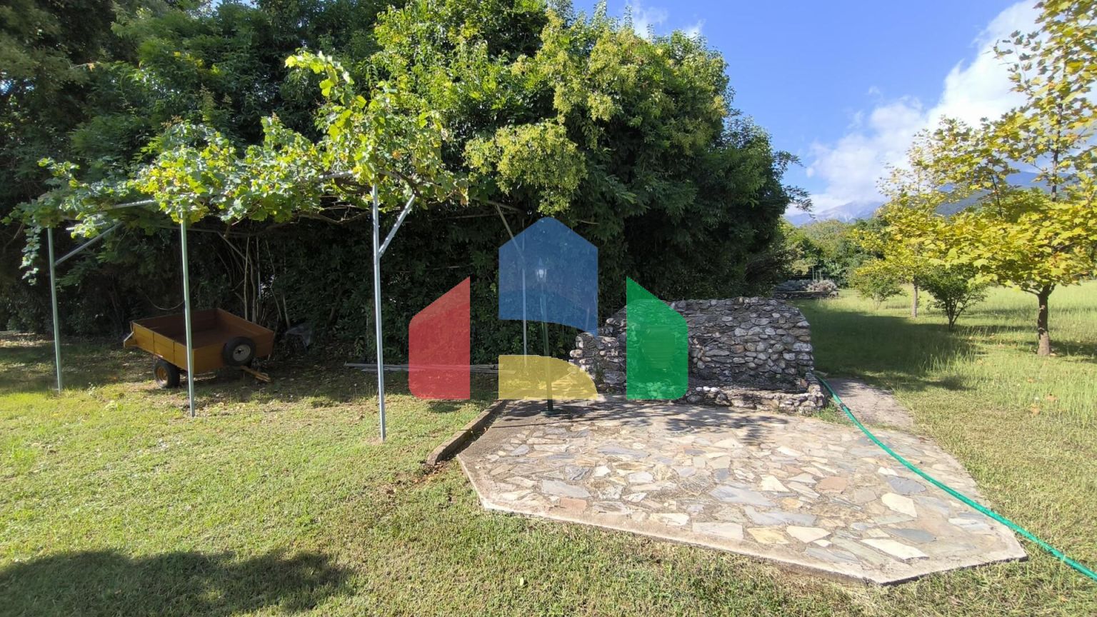 Продаж - Котедж 225 m² на Олімпійській Рив'єрі