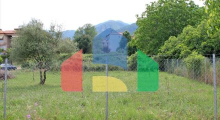 For Sale - Land 215 m² on the Olympic Coast