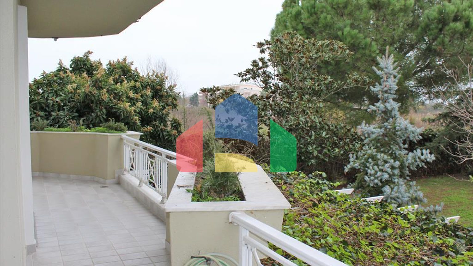 Продажа - Коттедж 380 m² на Олимпийской Ривьере