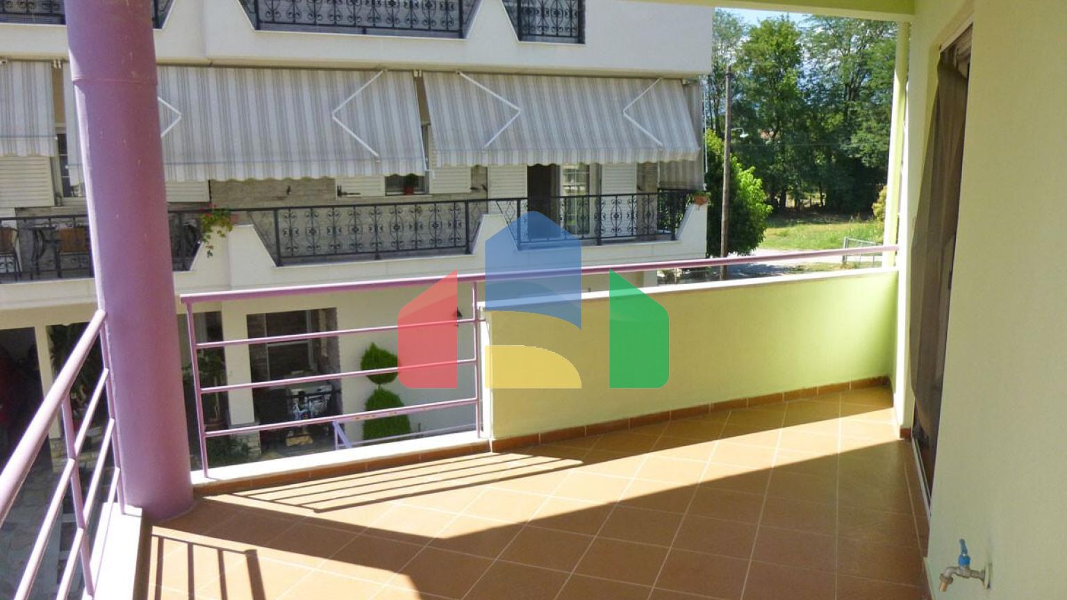 Продаж - Таунхаус 166 m² на Олімпійській Рив'єрі