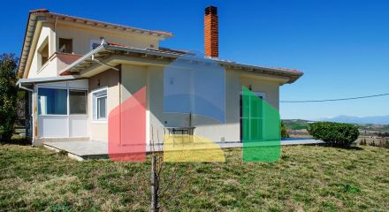 Продажа - Коттедж 300 m² на Олимпийской Ривьере