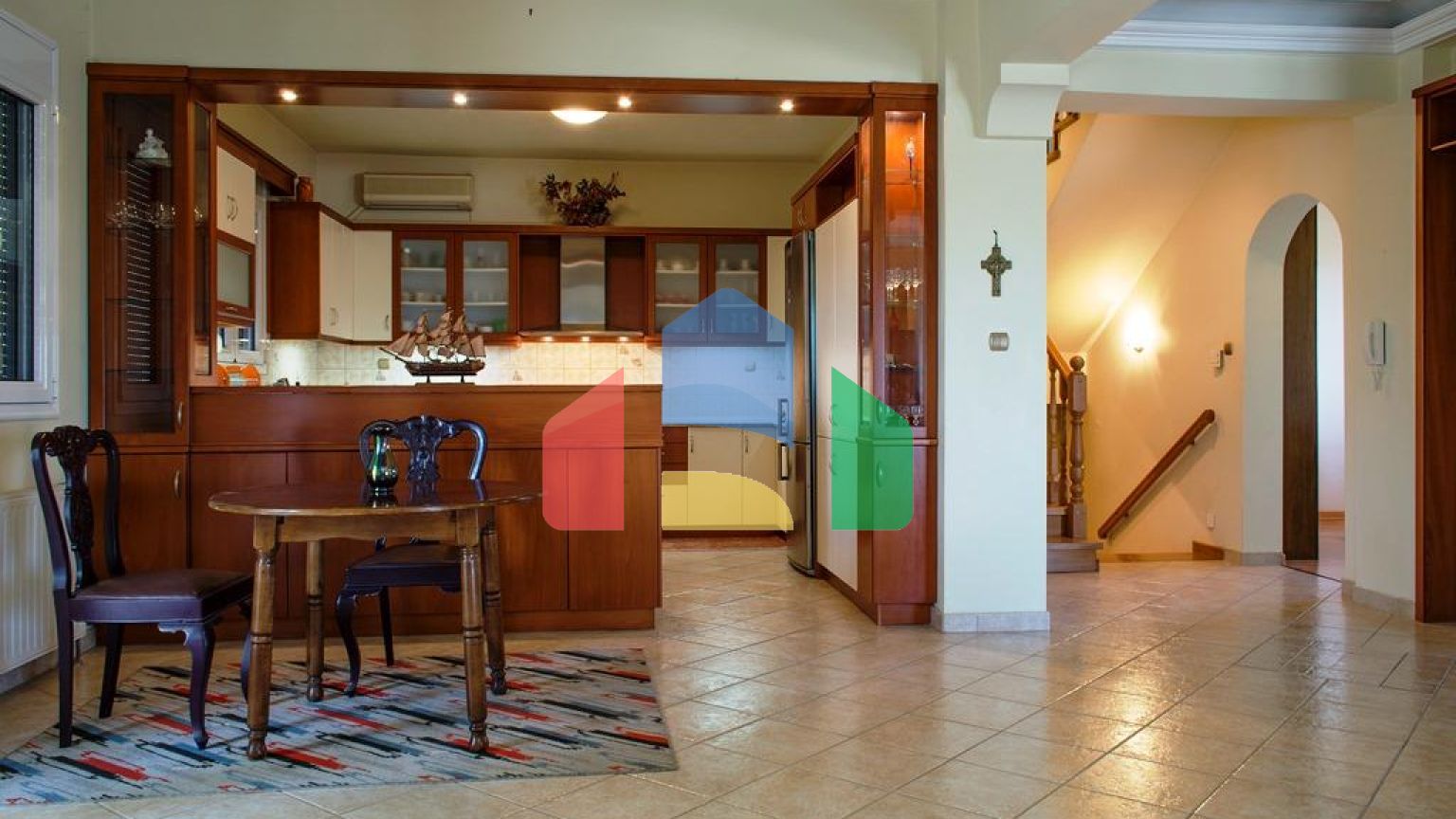 Продажа - Коттедж 300 m² на Олимпийской Ривьере