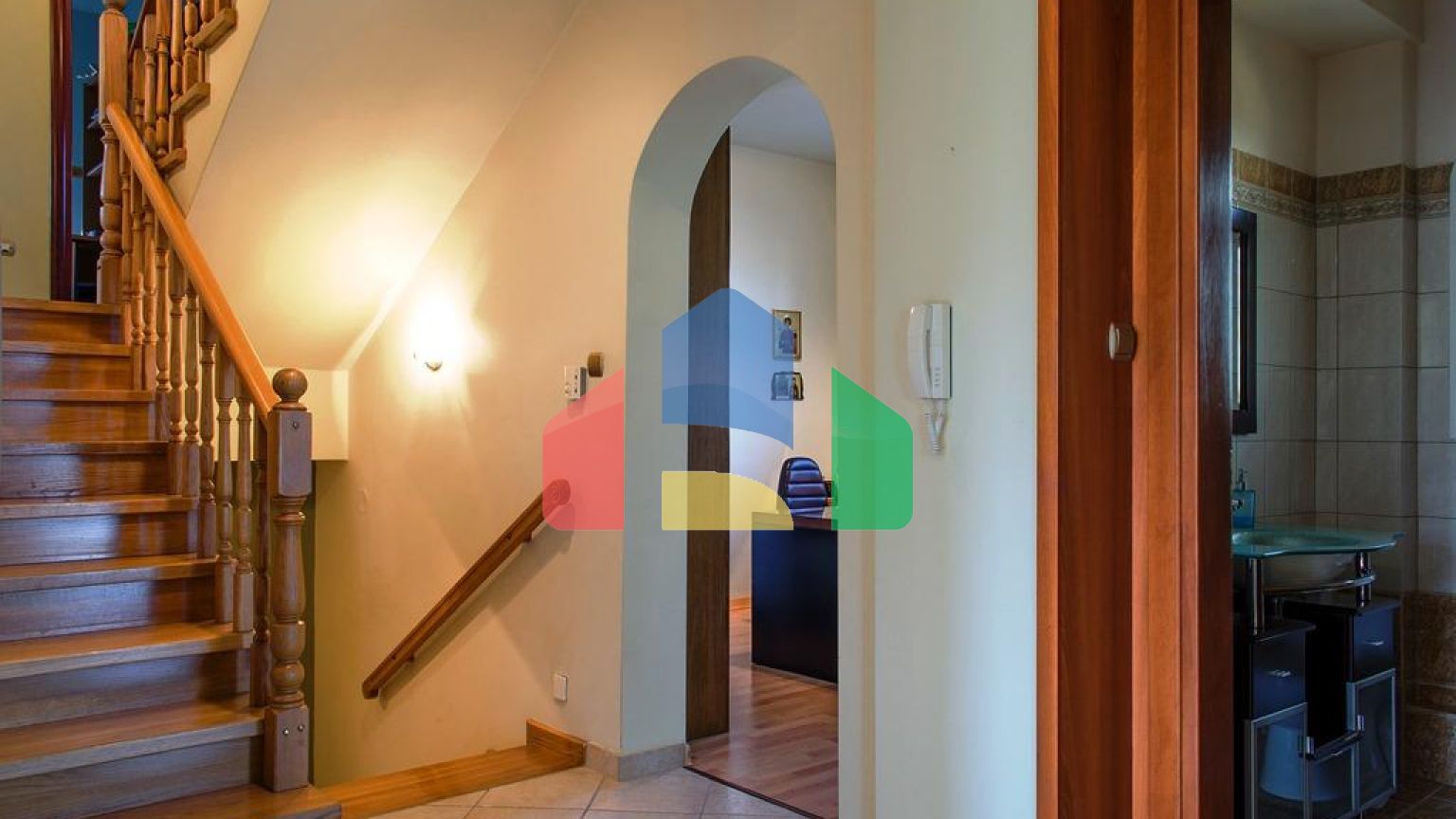 Продажа - Коттедж 300 m² на Олимпийской Ривьере