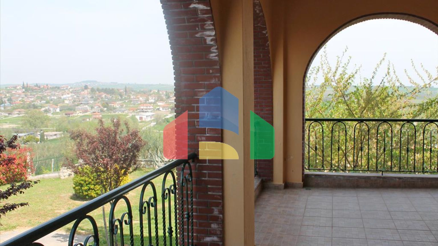 Продажа - Вилла 467 m² на Олимпийской Ривьере