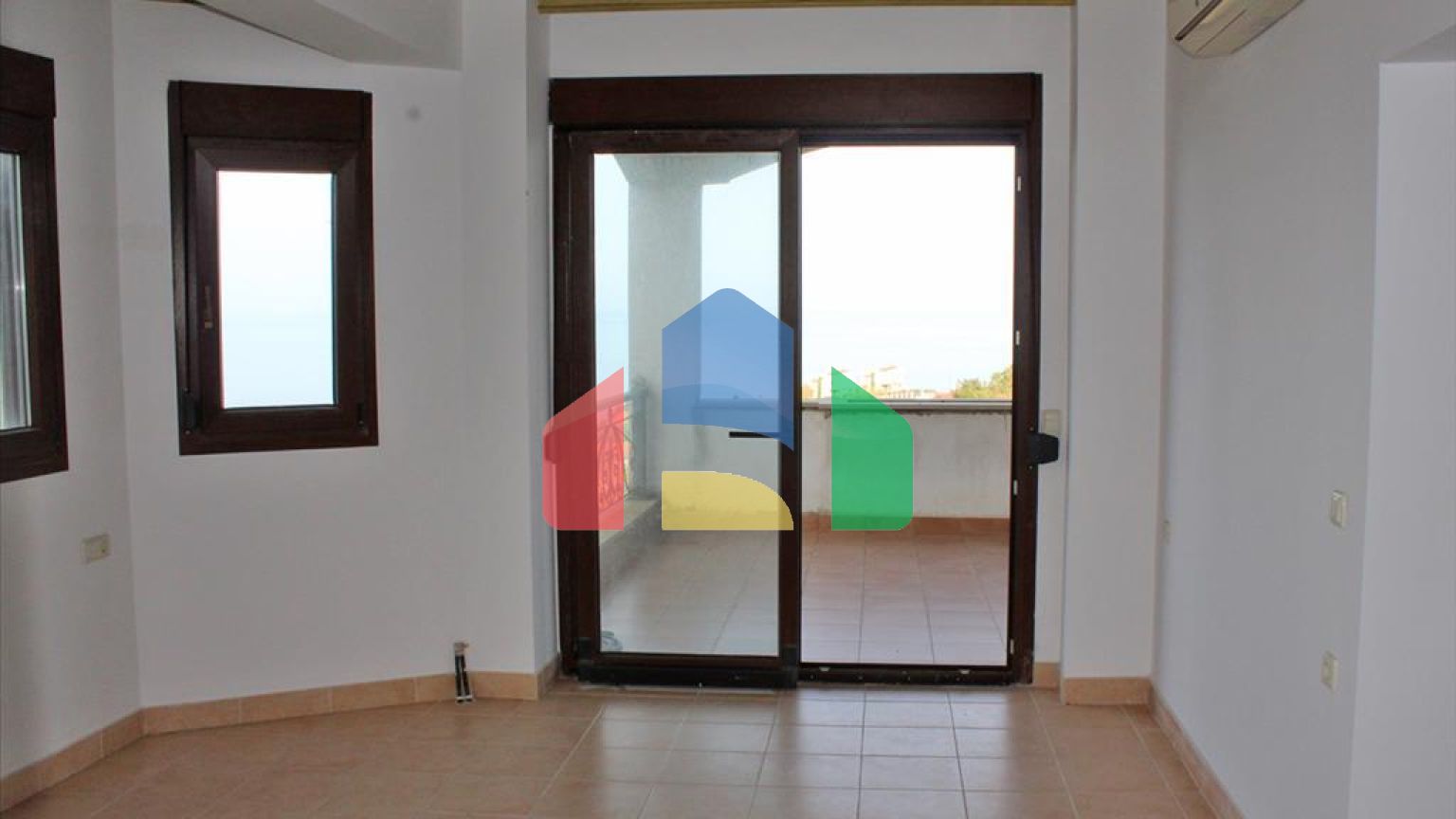 Продажа - Вилла 500 m² на Олимпийской Ривьере