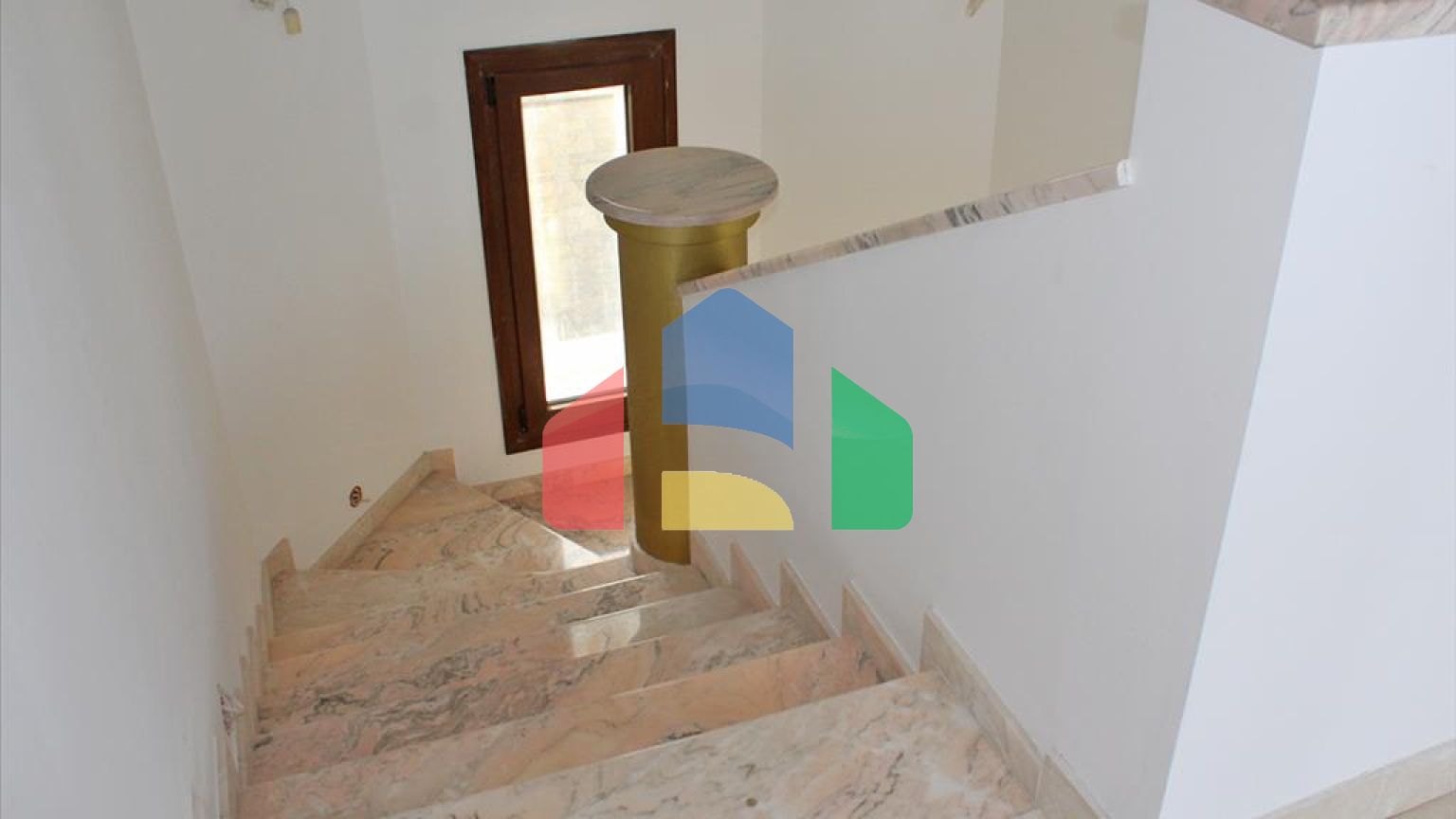 Продажа - Вилла 500 m² на Олимпийской Ривьере