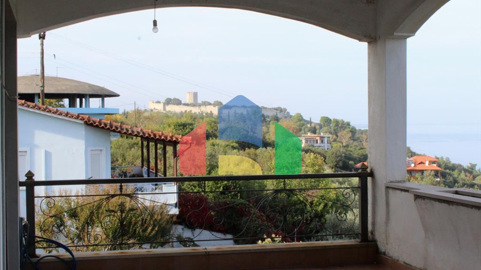 Продажа - Вилла 500 m² на Олимпийской Ривьере