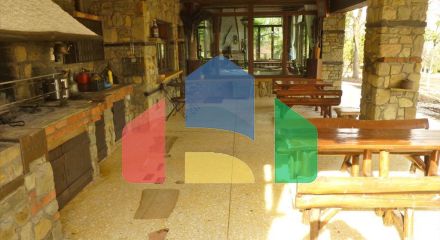 Продаж - Вілла 285 m² на Олімпійській Рив'єрі