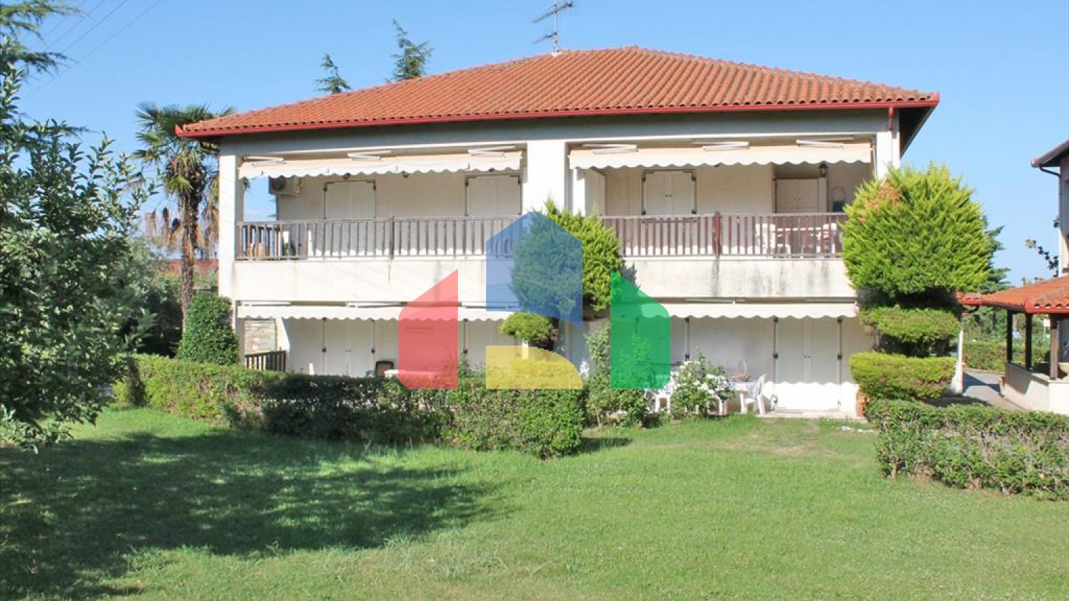 Продажа - Вилла 550 m² на Олимпийской Ривьере