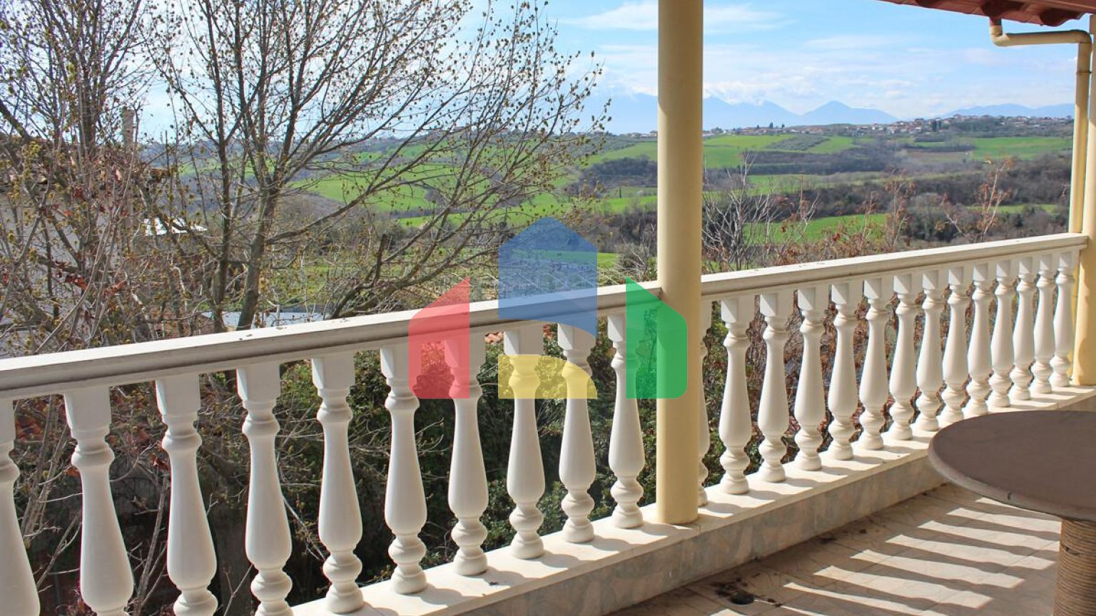 Продажа - Коттедж 500 m² на Олимпийской Ривьере