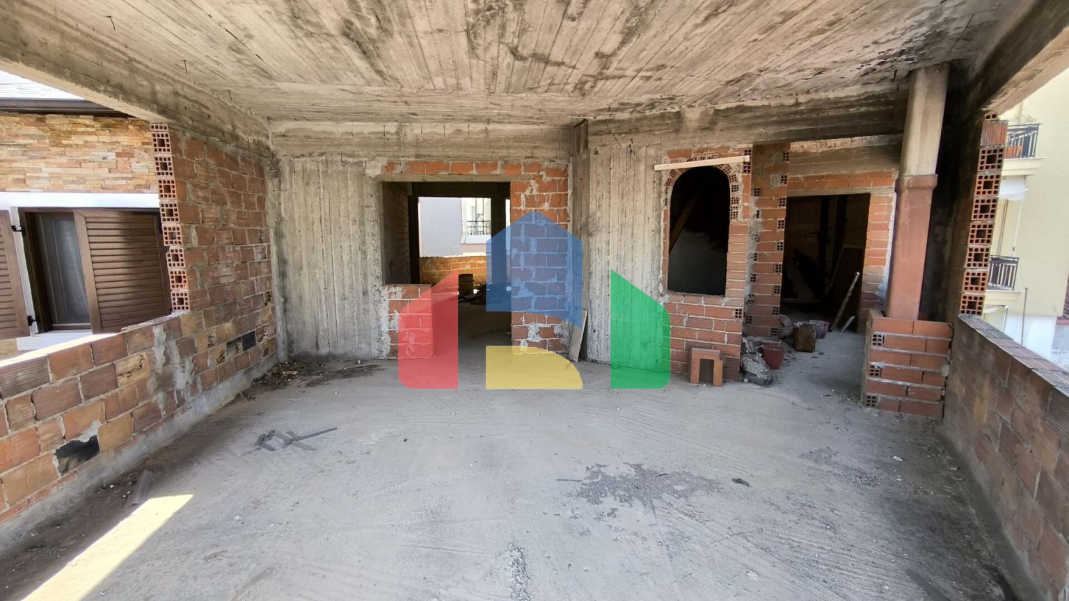 Продаж - Таунхаус 188 m² на Олімпійській Рив'єрі