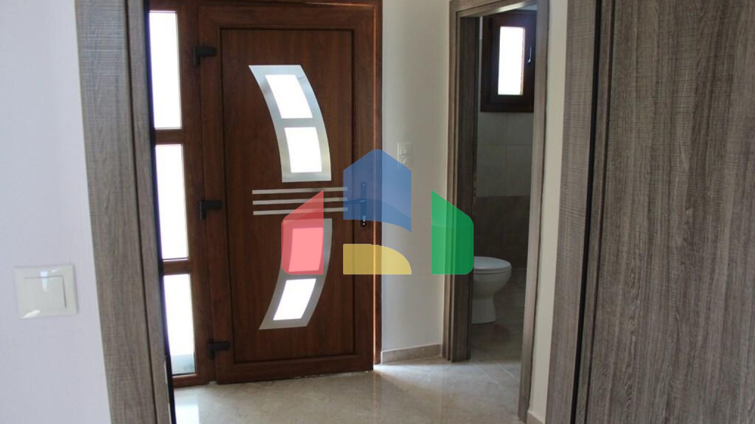 Продажа - Здание 300 m² на Олимпийской Ривьере