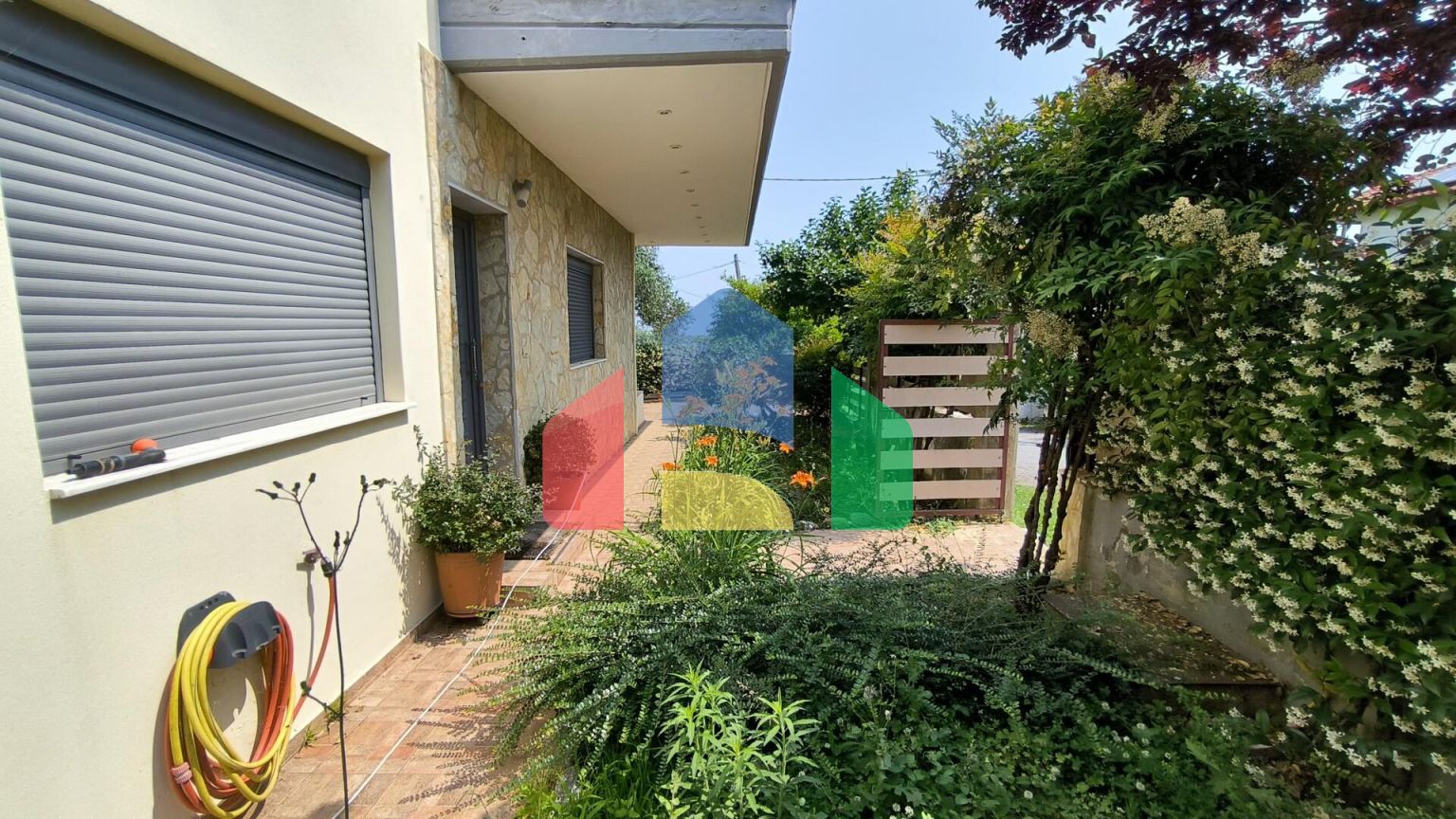 Продажа - Таунхаус 80 m² на Олимпийской Ривьере