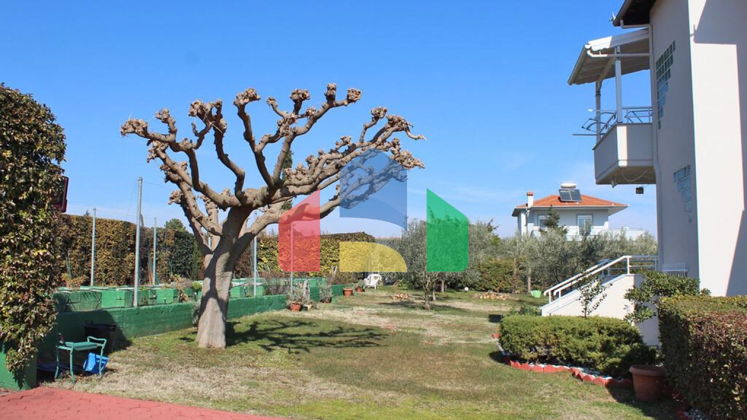 Продажа - Вилла 178 m² на Олимпийской Ривьере