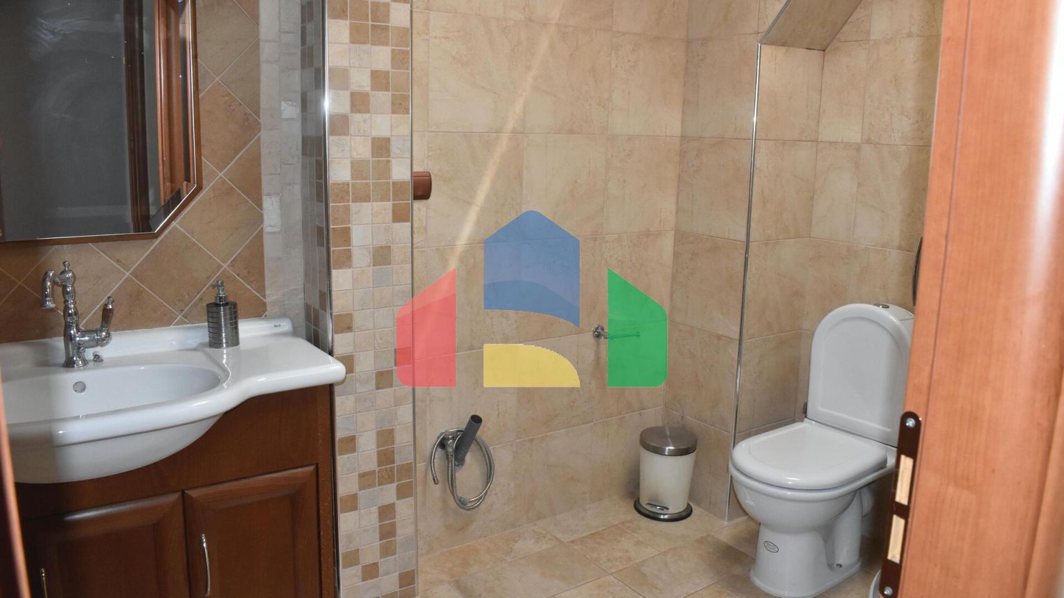 Продаж - Таунхаус 280 m² на Олімпійській Рив'єрі