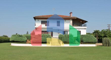 For Sale - Villa 440 m² on the Olympic Coast