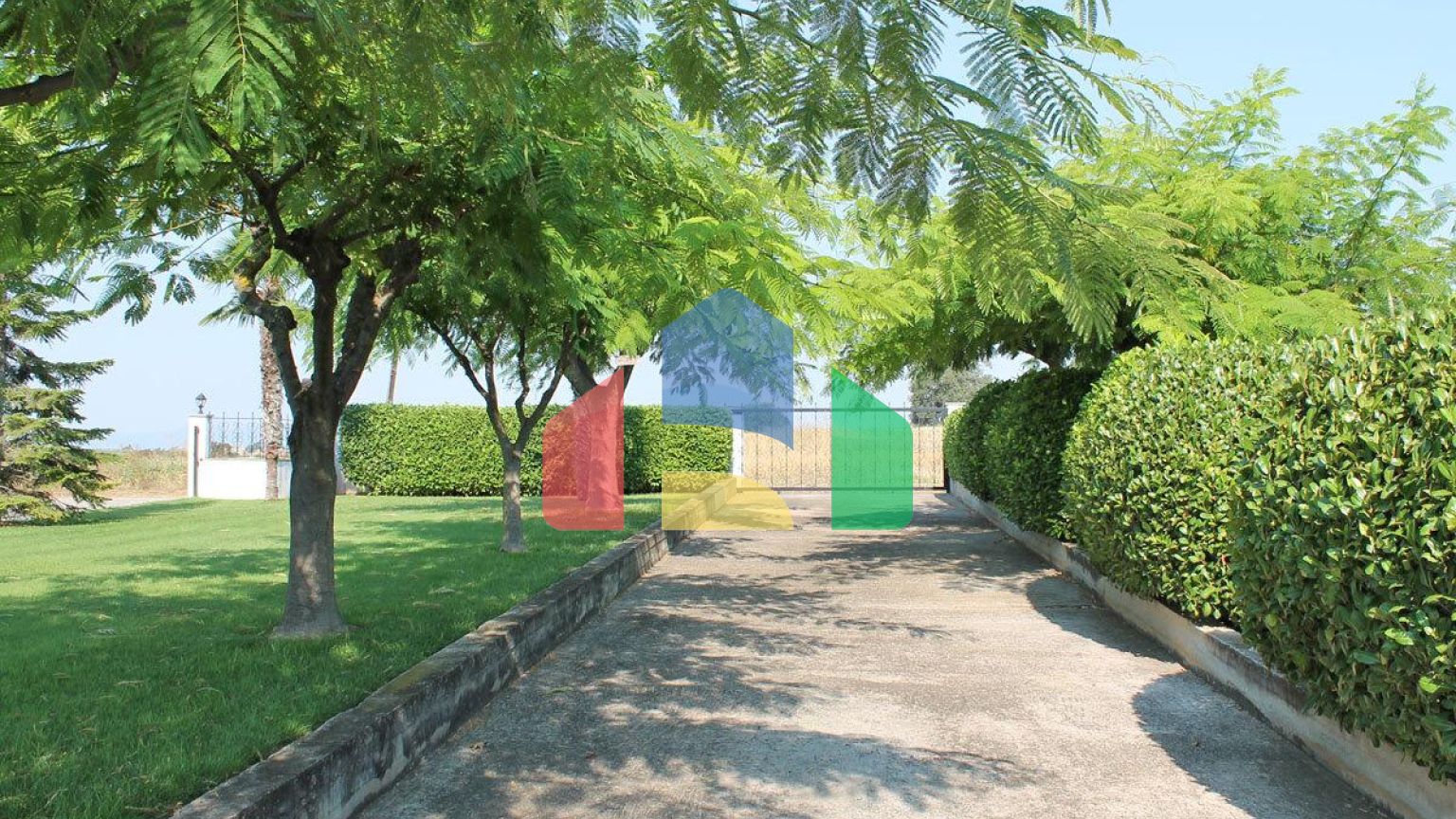 Продажа - Вилла 440 m² на Олимпийской Ривьере