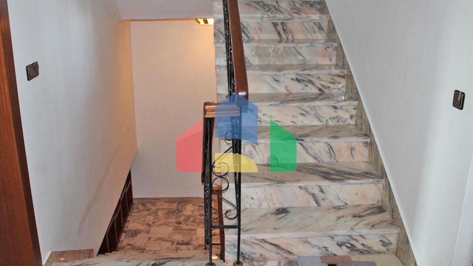 Продажа - Вилла 440 m² на Олимпийской Ривьере