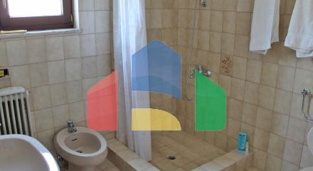 Продажа - Вилла 440 m² на Олимпийской Ривьере Продажа - Вилла 440 m² на Олимпийской Ривьере