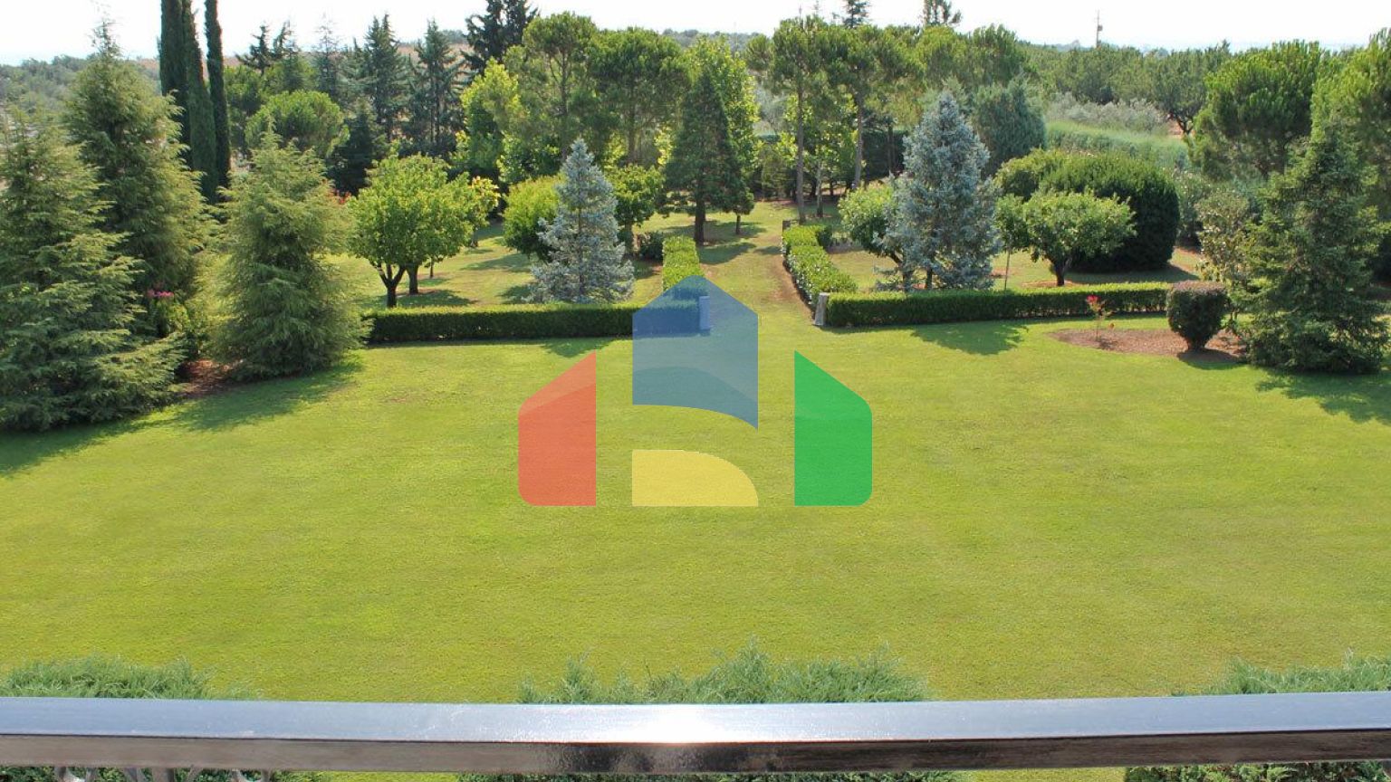 Продажа - Вилла 440 m² на Олимпийской Ривьере