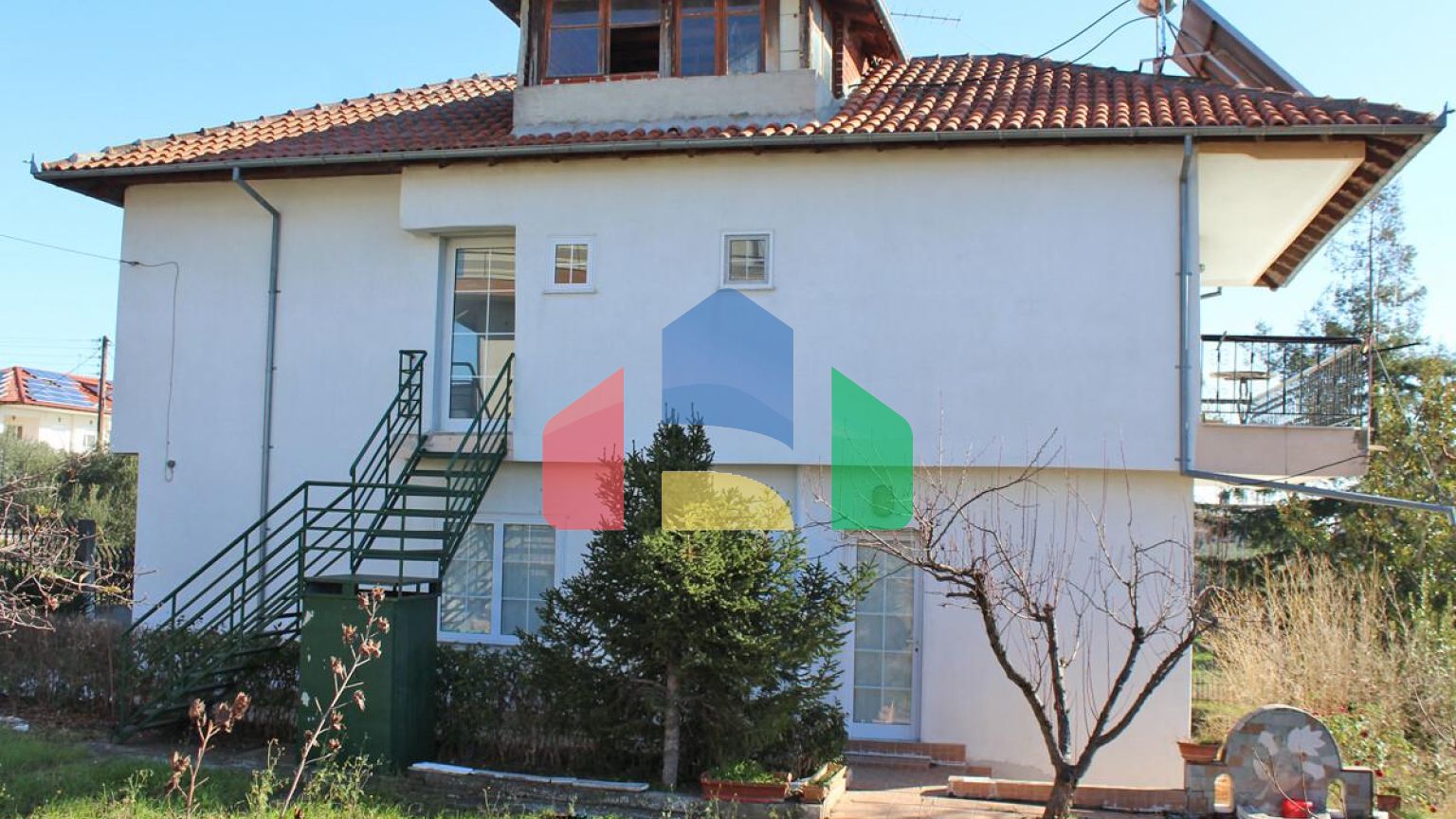 Продажа - Коттедж 320 m² на Олимпийской Ривьере