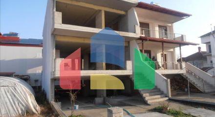 For Sale - Maisonette 210 m² on the Olympic Coast