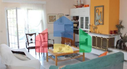 For Sale - Detached house 220 m² on the Olympic Coast
