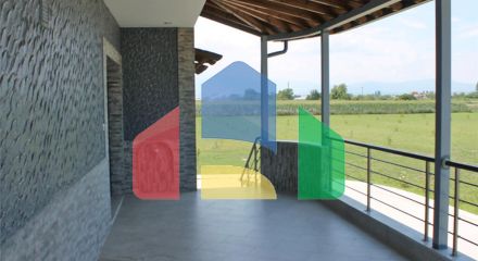 Продажа - Вилла 360 m² на Олимпийской Ривьере Продажа - Вилла 360 m² на Олимпийской Ривьере