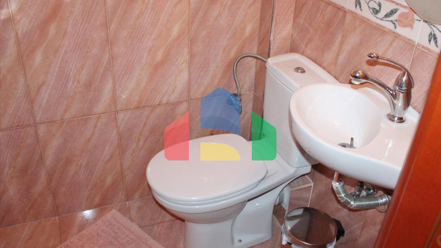 Продаж - Котедж 670 m² на Олімпійській Рив'єрі