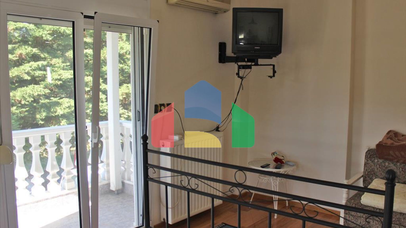 Продаж - Котедж 430 m² на Олімпійській Рив'єрі