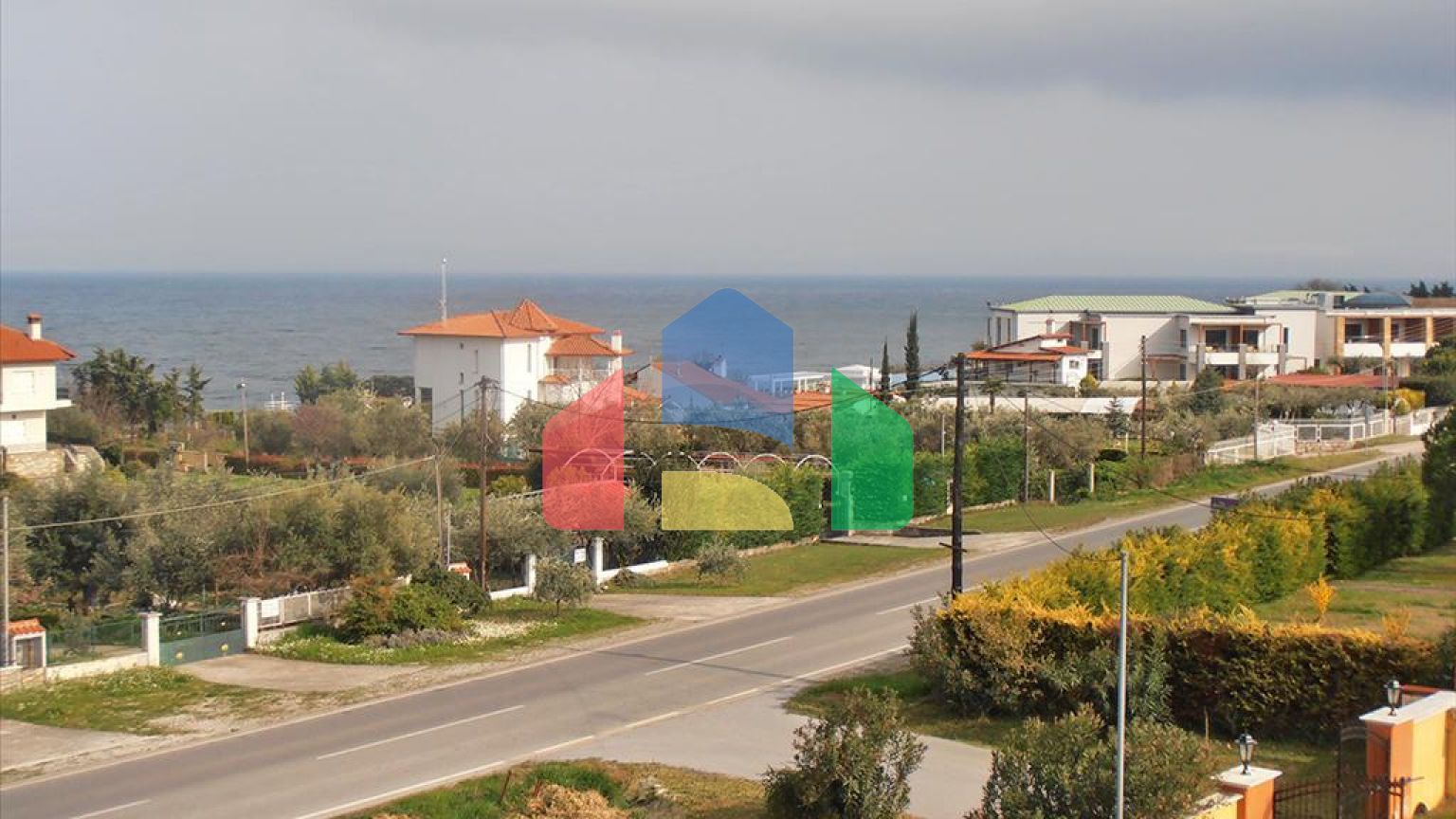 Продажа - Коттедж 240 m² на Олимпийской Ривьере