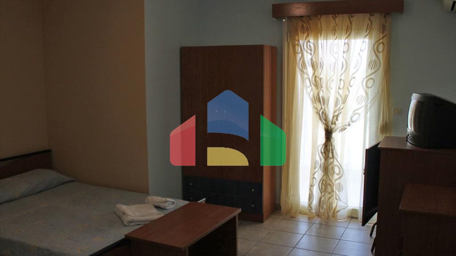 Продаж - Готель 800 m² на Олімпійській Рив'єрі