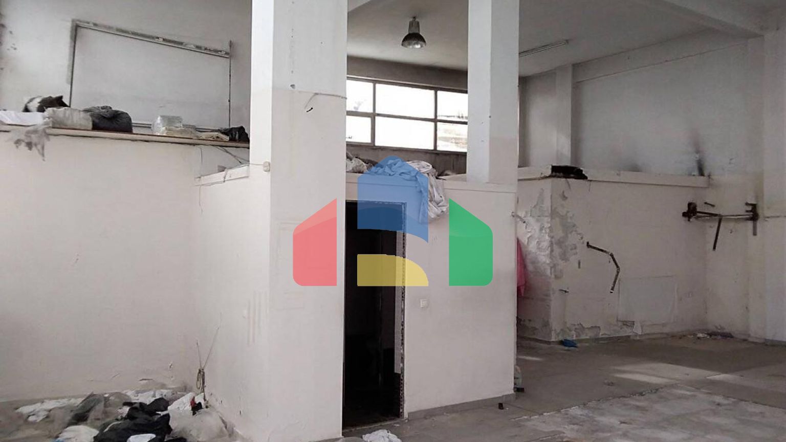 Продаж - Будівля 313 m² на Олімпійській Рив'єрі