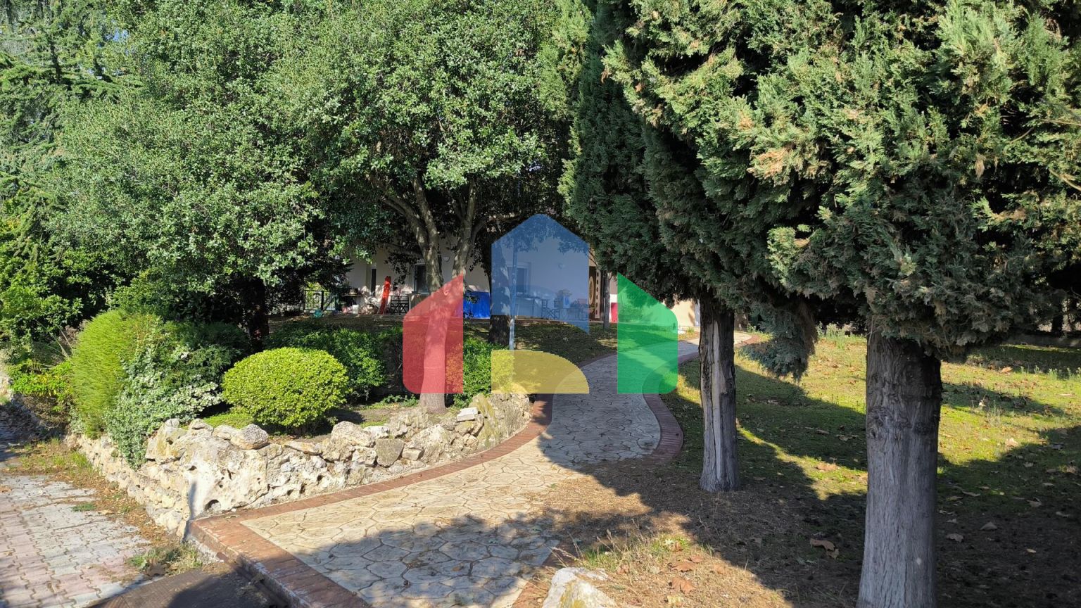 Продажа - Коттедж 378 m² на Олимпийской Ривьере