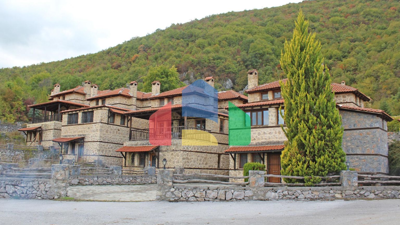 Продажа - Коттедж 237 m² на Олимпийской Ривьере