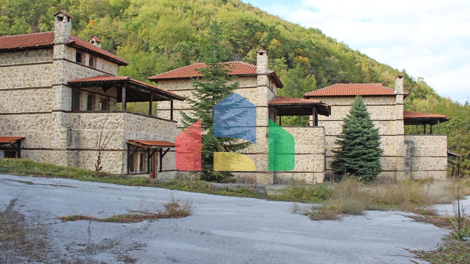 Продажа - Коттедж 237 m² на Олимпийской Ривьере