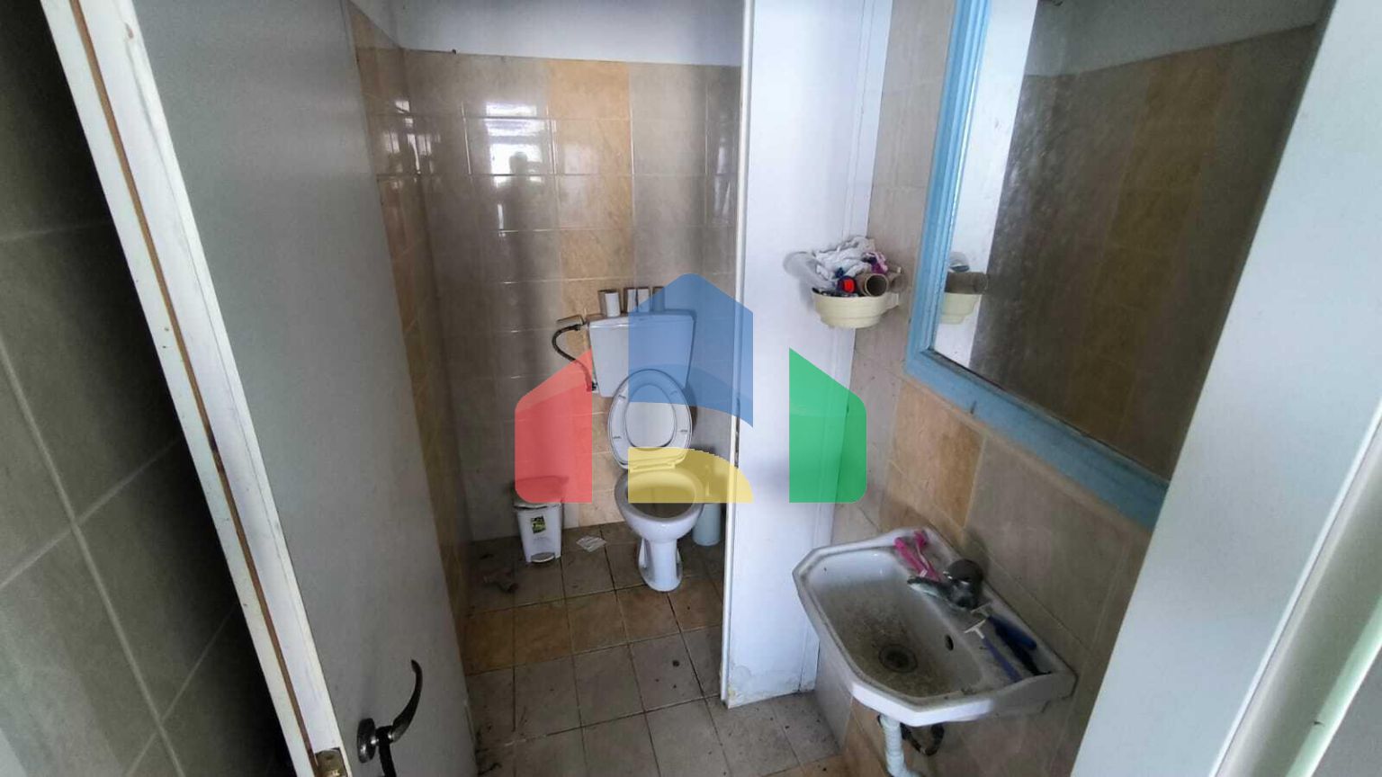 Продажа - Коммерческое помещение 63 m² на Олимпийской Ривьере