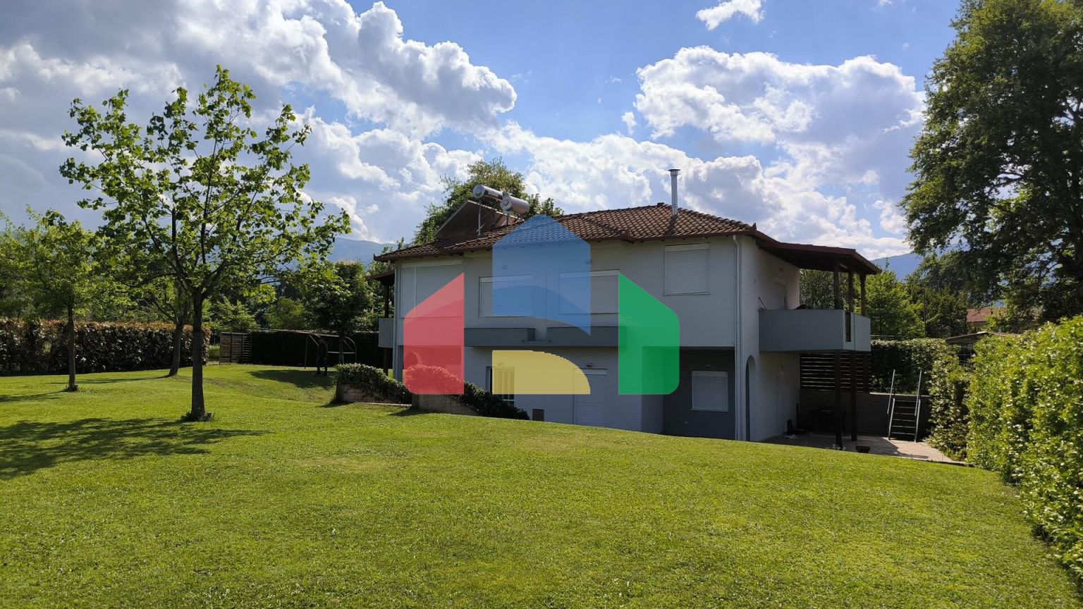 Продаж - Таунхаус 166 m² на Олімпійській Рив'єрі