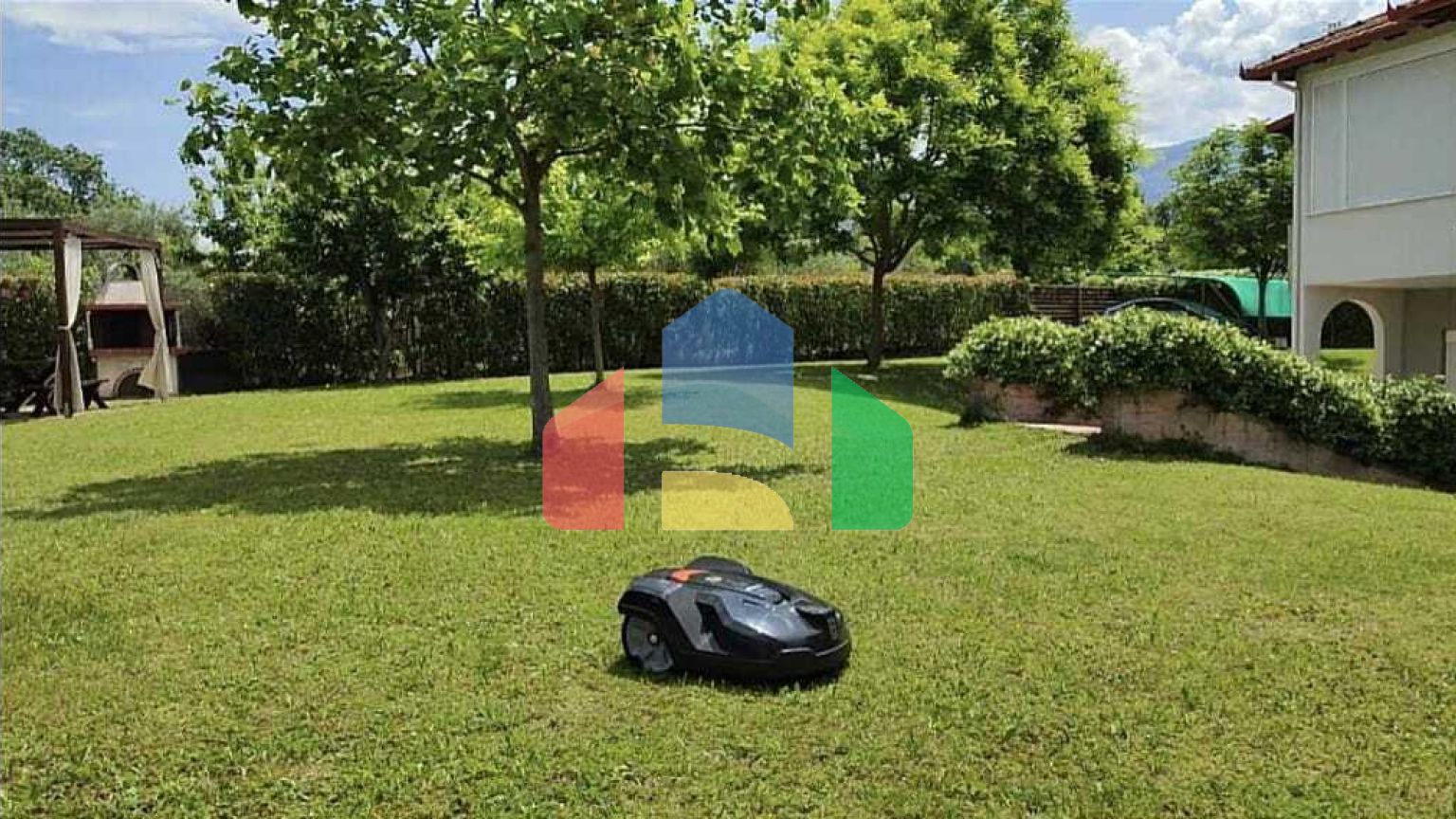 Продаж - Таунхаус 166 m² на Олімпійській Рив'єрі