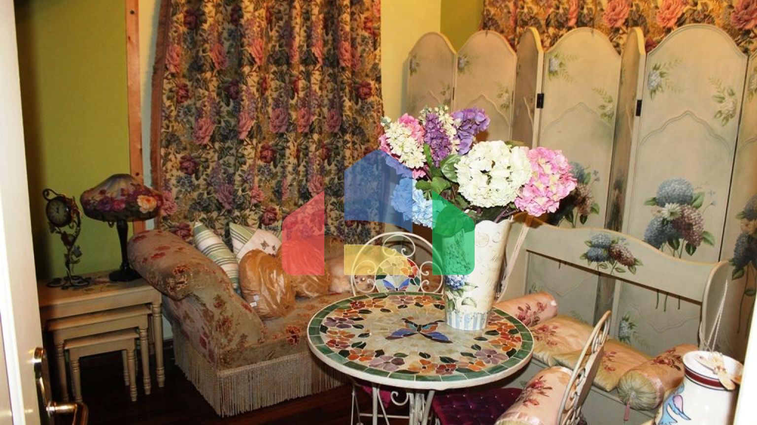 Продажа - Таунхаус 234 m² в пригороде Салоник