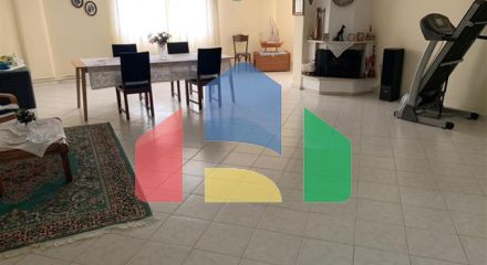 Продажа - Вилла 200 m² в пригороде Салоник