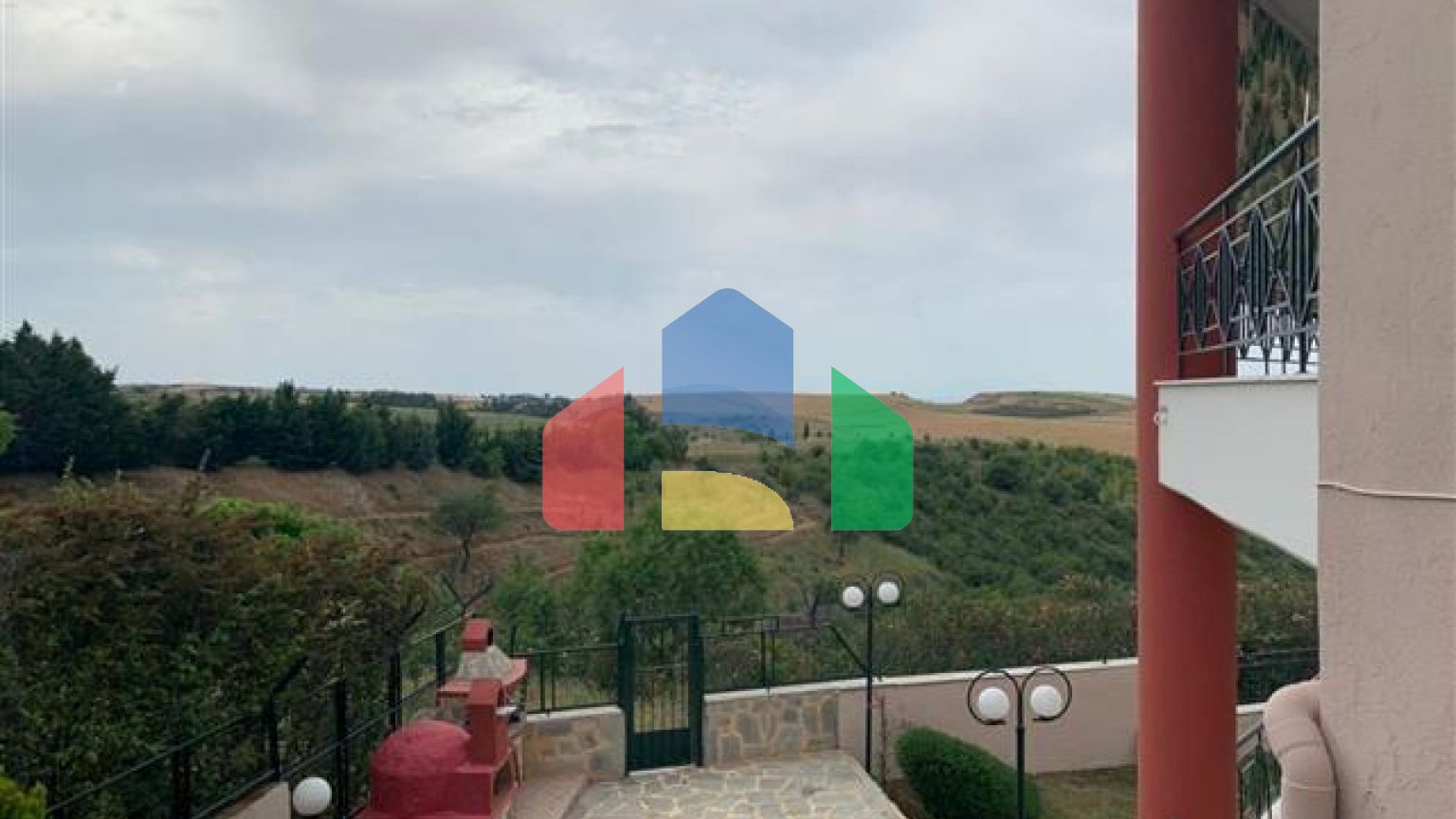 Продажа - Вилла 200 m² в пригороде Салоник