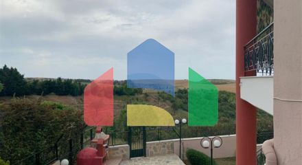 Продажа - Вилла 200 m² в пригороде Салоник