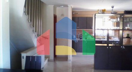 Продаж - Котедж 159 m² в передмісті Салонік