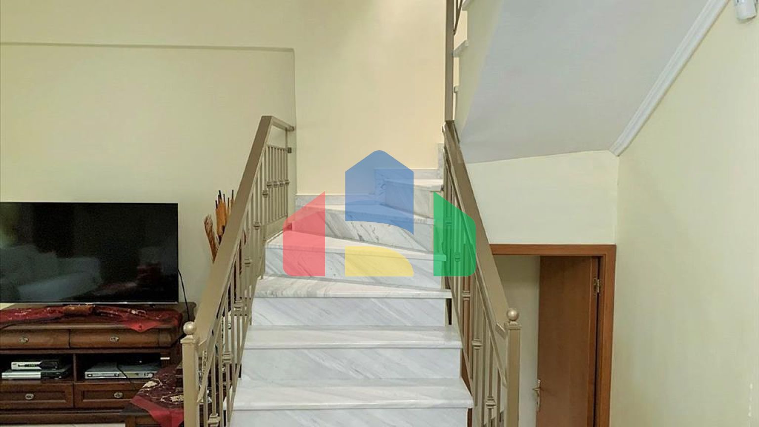 Продажа - Таунхаус 190 m² в пригороде Салоник